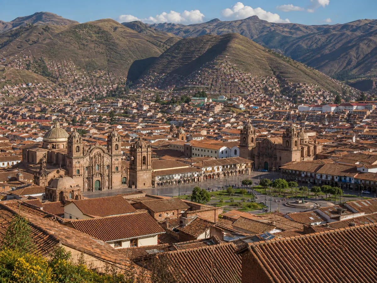 Vista panorámica del centro histórico y la Plaza de Armas de Cusco